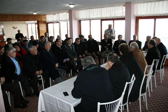 alacam-ve-yakakent-istisare-toplantilari3.20131214104801.jpg