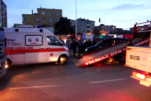 ambulans-kaza-yapti-5-yarali-(3).jpg