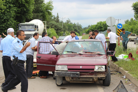 carsamba’da-trafik-kazasi-(2).jpg