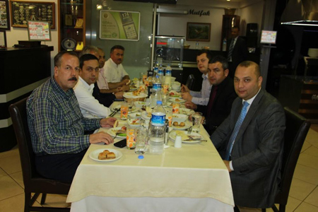 duygu-dolu-iftar-yemegi-(5).20150626113112.jpg