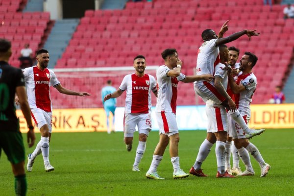 samsunspor-bayram-yapti2-(8).jpg