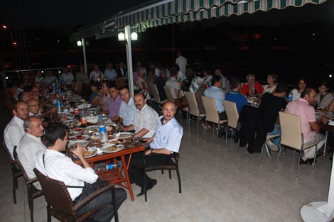 smmmo-iftar1.jpg