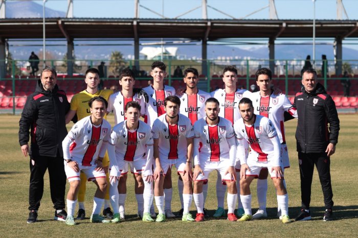 yilport-samsunspor-u19--bursaspor-u19a-yenildi-(1).jpg